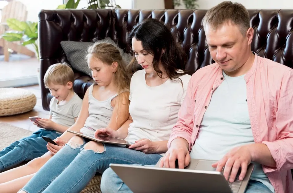 Rodzinny czas w cyfrowej erze jak znaleźć równowagę między zabawą a technologią?