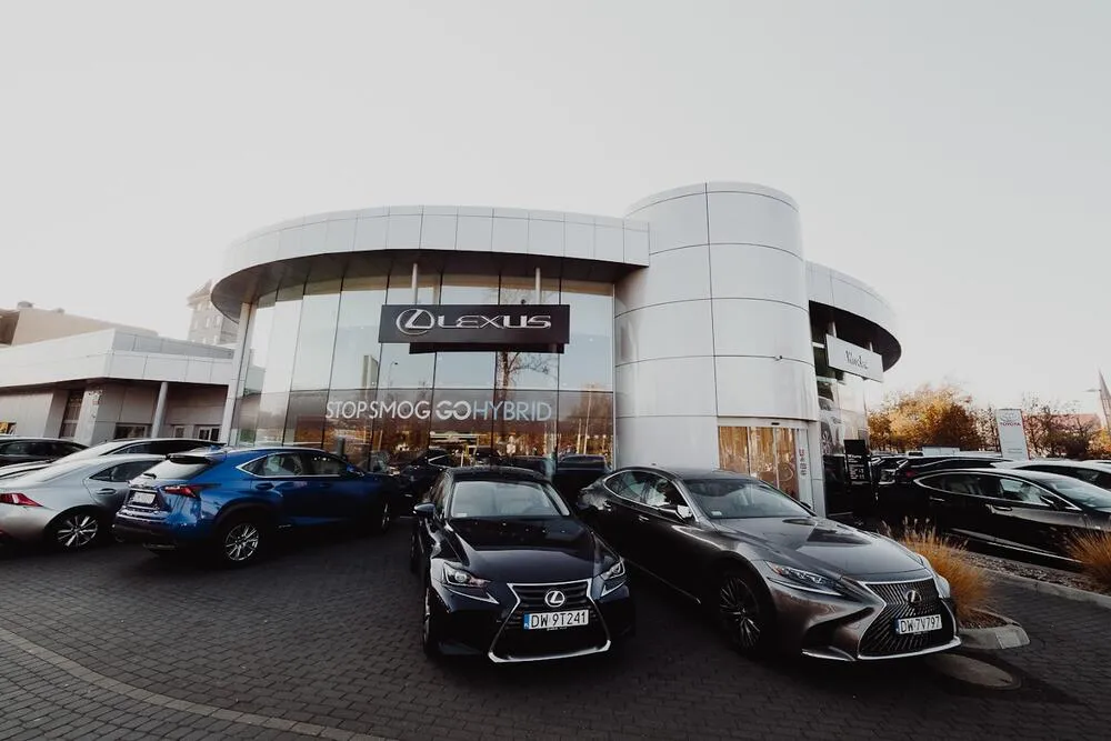 Lexus Wrocław – Twój autoryzowany dealer luksusowych samochodów