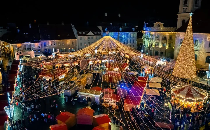 Obraz do artykułu: 🎄Wrocławski Jarmark Bożonarodzeniowy 2025 – tutaj Święta mają swój adres!