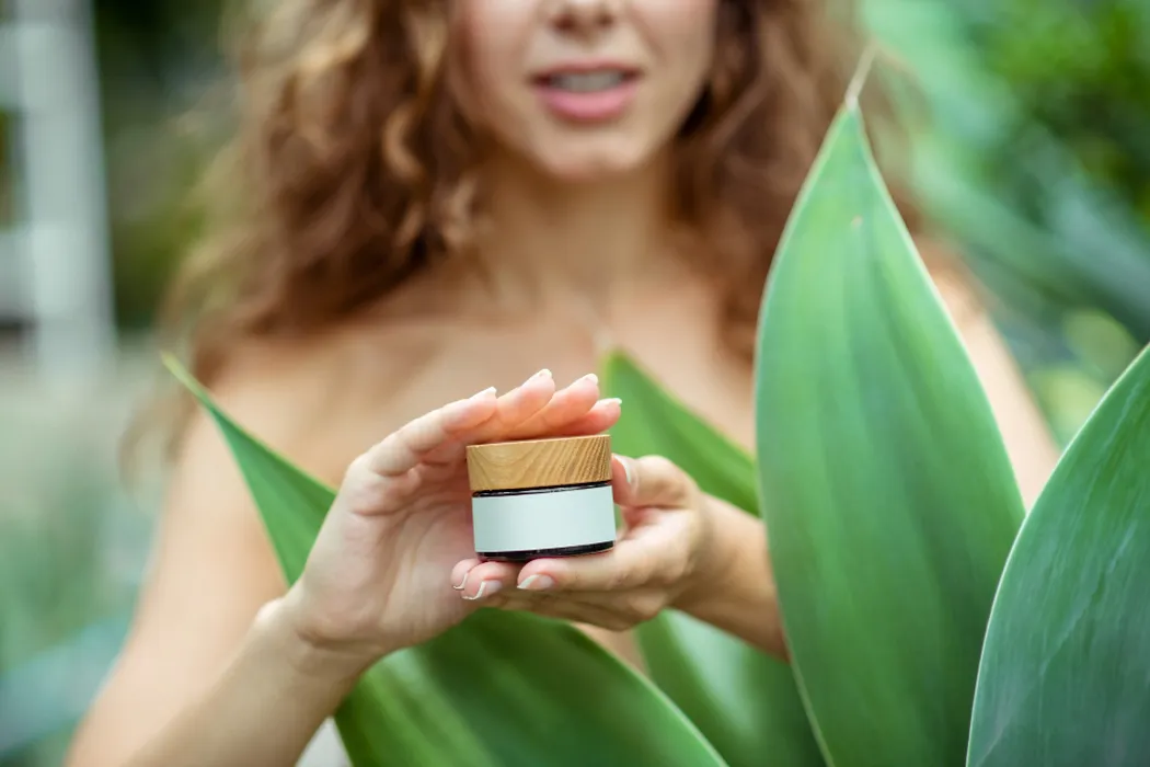 Kosmetyki naturalne pod lupą które składniki naprawdę działają?