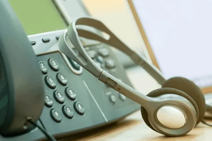 Korzyści z wdrożenia usług VoIP w nowoczesnym biznesie