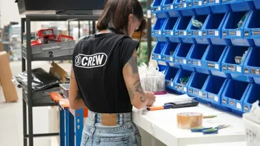 Agencja pracy Wrocław — jak firmy produkcyjne i logistyczne szybko uzupełniają braki kadrowe?