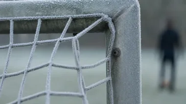 Boczne boiska dwóch stadionów we Wrocławiu będą zamknięte na zimę