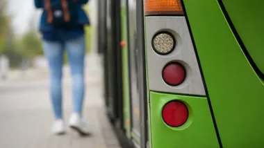Bezpłatne autobusy i zabytkowa linia połączą trzy pikniki we Wrocławiu