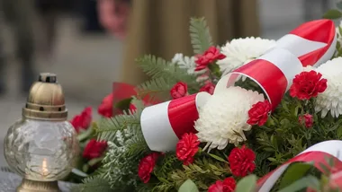Niewidomy Holender śpiewa polski hymn. Tak odkrył historię żołnierzy Maczka