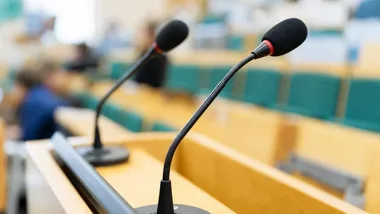 Noblistka z doktoratem honoris causa. Inauguracje we Wrocławiu
