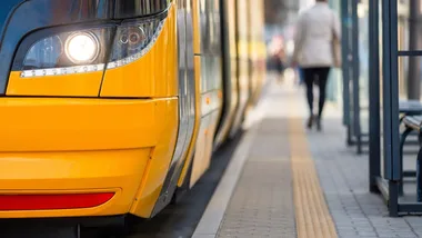 Tramwaje wracają na Pomorską. Linie 74 i 76 znikają z rozkładów