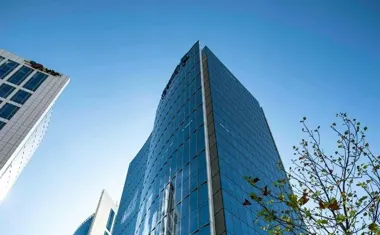 Obraz do artykułu: 2 400 PLN znika z Twojego portfela bez zmiany kodu? Wrocławscy programiści pod ścianą walutową!