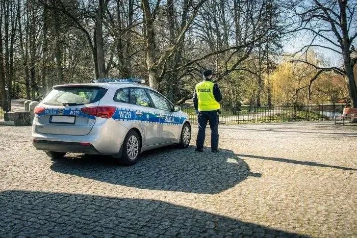 Policja apeluje o zabezpieczenie altan działkowych przed kradzieżami wrocławskich ogródków