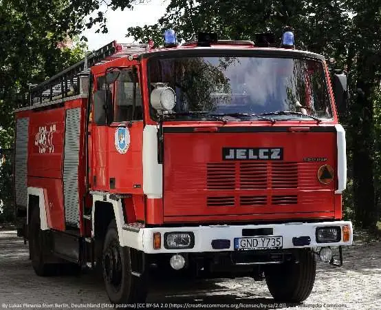 Nowi strażacy złożyli ślubowanie w Komendzie Miejskiej PSP we Wrocławiu