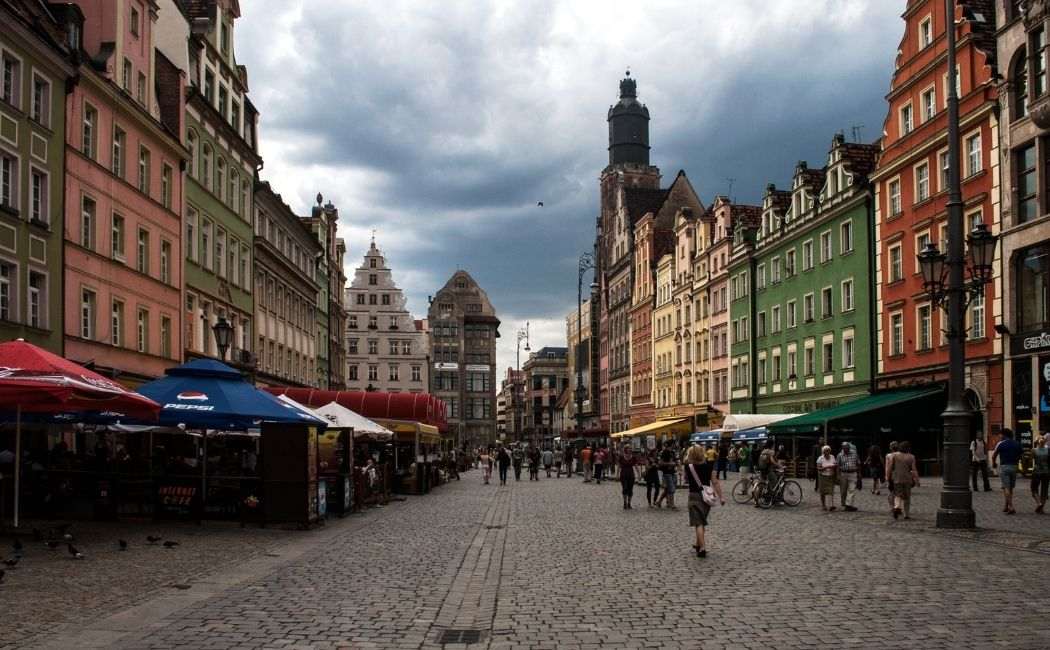 UM Wrocław: Ponad 200 artystów tatuażu zjeżdża do Hali Stulecia