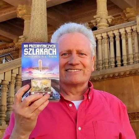 Grafika promocyjna wydarzenia Na przemytniczych szlakach – podróże przez Azję i Europę