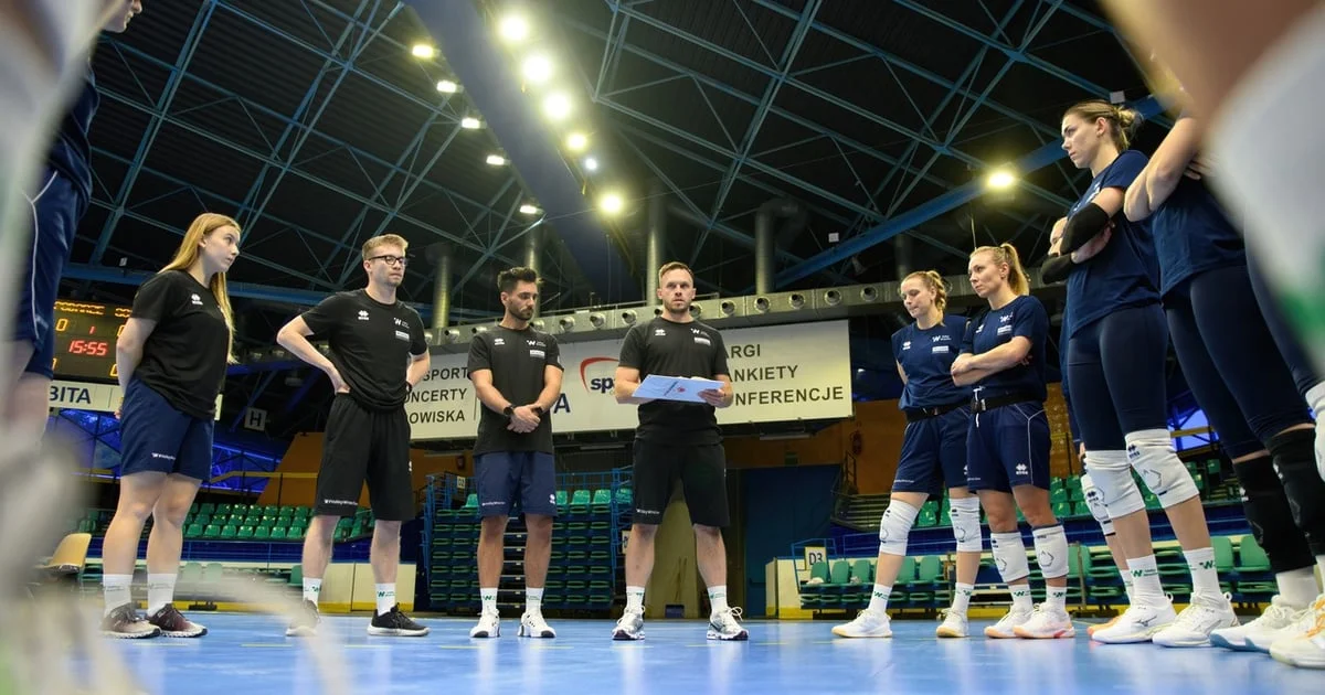 Grafika promocyjna wydarzenia #VolleyWrocław – Stal Mielec. Inauguracja sezonu Tauron Ligi Kobiet