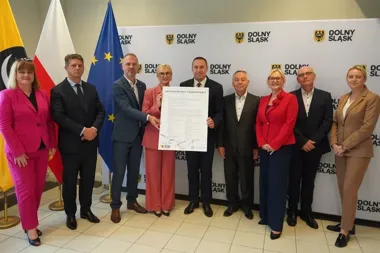 Szpitalne korytarze zmienią kolory. ASP Wrocław rusza z projektem.