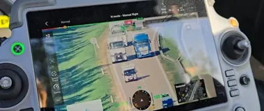 Dron nad A4 w powiecie bolesławieckim. Policjanci wystawiają mandaty