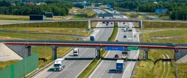 W aucie robi się piekarnik. GDDKiA ostrzega przed podróżą w upale