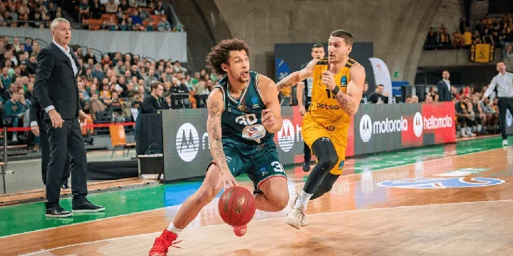 Derby Dolnego Śląska rozgrzeją Halę Stulecia – Śląsk walczy o pozycję lidera