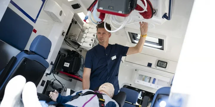 Nowy ambulans Shock Team we Wrocławiu. To mobilna intensywna terapia
