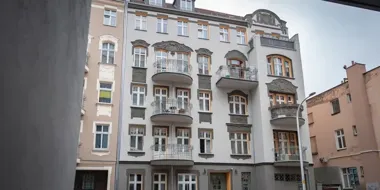 Kamienica z lodziarnią od 1956 roku ma nową fasadę