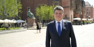 We Wrocławiu szkoły wciąż pracują na dwie zmiany. Miasto stawia na nowe osiedla