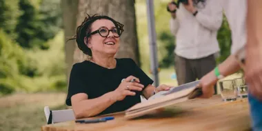 Świata jest za dużo. Tokarczuk odsłania powieść o przesiedleniach