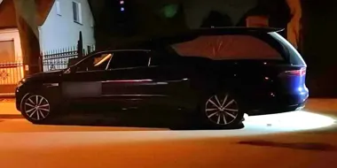 Ukradziono karawan pogrzebowy – policja odzyskała auto i zatrzymała 31-latka