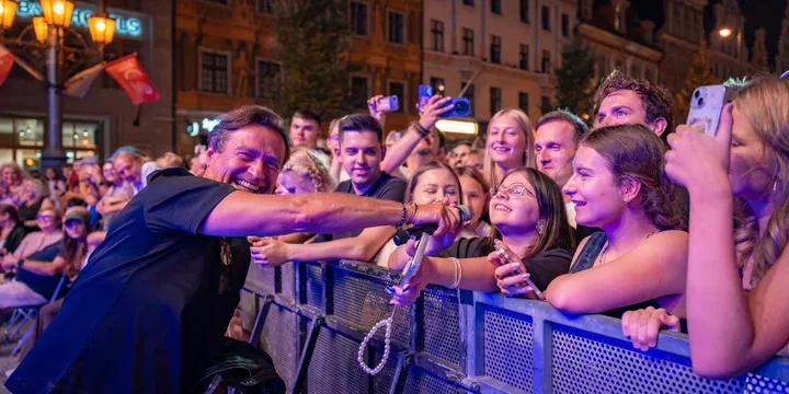 Hity Budki Suflera i widowisko Justyny Steczkowskiej na wrocławskim Rynku
