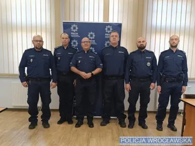 Wrocławscy policjanci na podium. Cztery promesy za wyniki