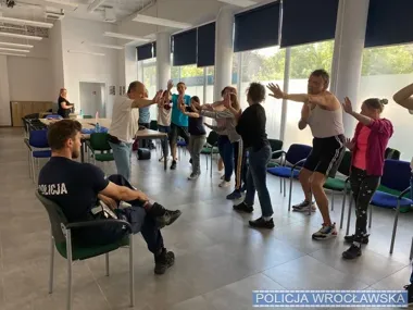 Nie tylko radiowóz - we Wrocławiu uczono samoobrony i bezpieczeństwa