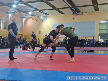 Policjantka z Wrocławia wróciła z trzema medalami z mistrzostw w Mińsku