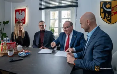 Gmina Żórawina zyskała nieruchomość. Jesienią ma ruszyć ważny punkt dla kierowców