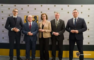 Grzegorz Waksmundzki w zarządzie powiatu. Radni przyjęli też apel do Ukrainy