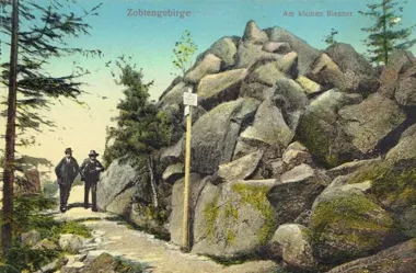 Na Ślęży legendy schodzą pod ziemię, a jedna grota wciąż pilnuje tajemnicy