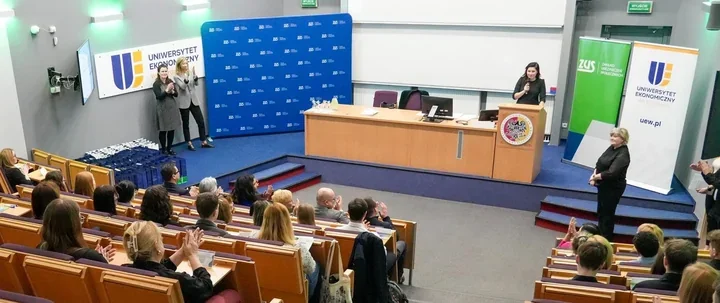 Młodzi eksperci od ubezpieczeń społecznych zmierzyli się we Wrocławiu