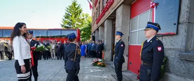 Tablica dla twórców ustawy o PSP. Hołd dla architektów polskiego systemu ratowniczego