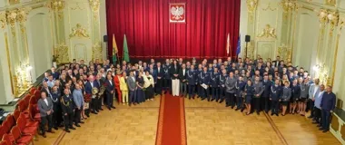 Wałbrzyscy policjanci odebrali awanse. Wyróżniono też pracowników cywilnych